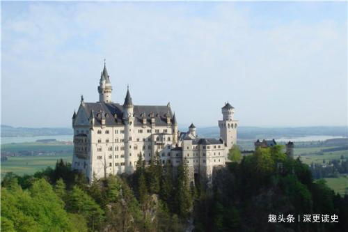 二、“多种收款方式”如何覆盖不同用户需求？——从“对公账户”到“数字钱包”的全场景适配